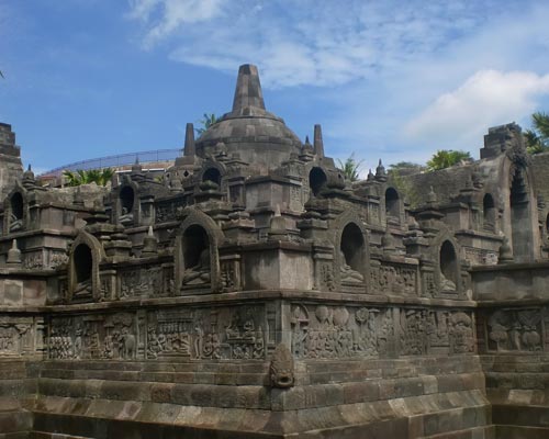 taman nusa park indonesia culture